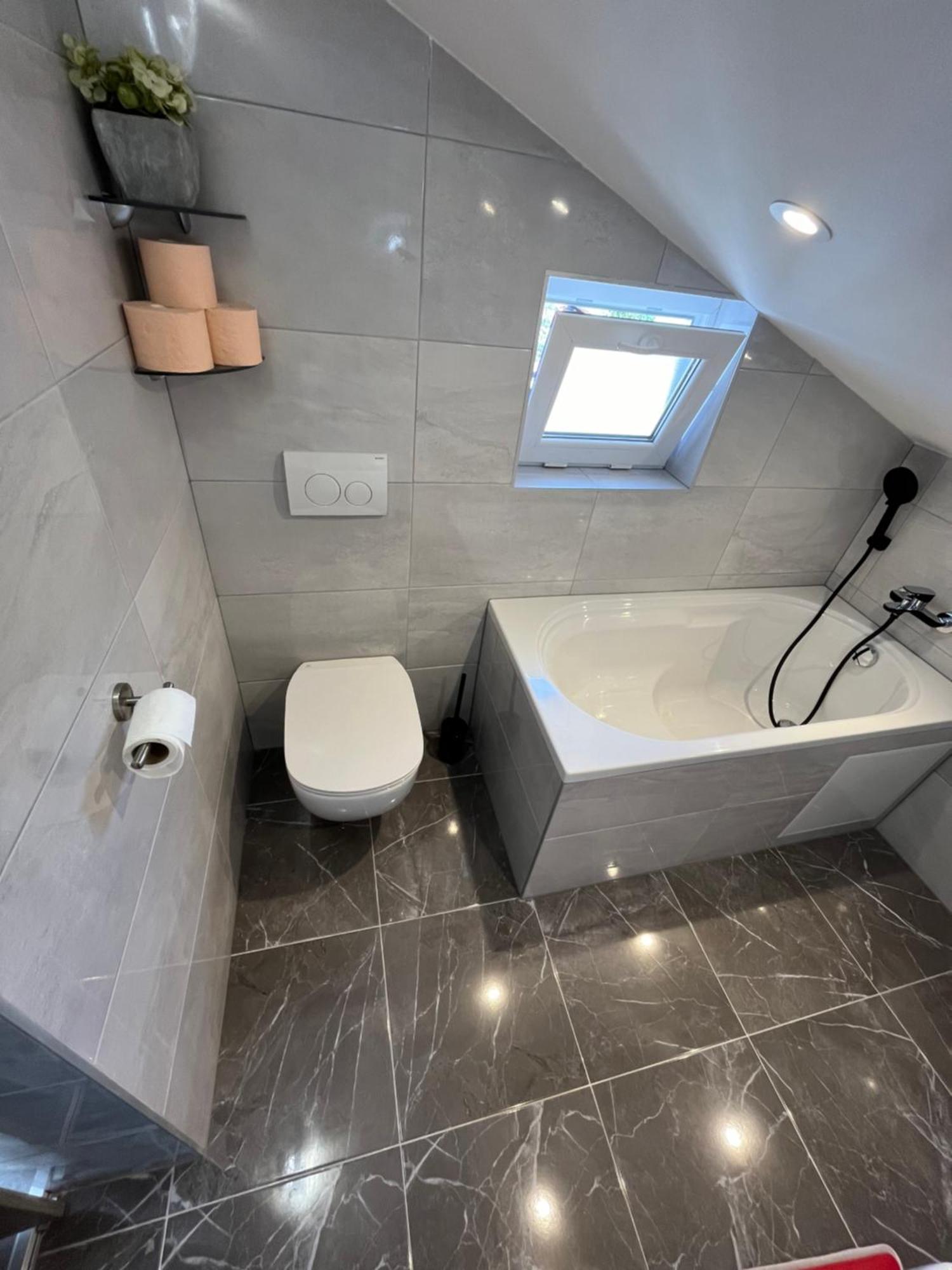 Apartments Lopac Jadranovo Εξωτερικό φωτογραφία
