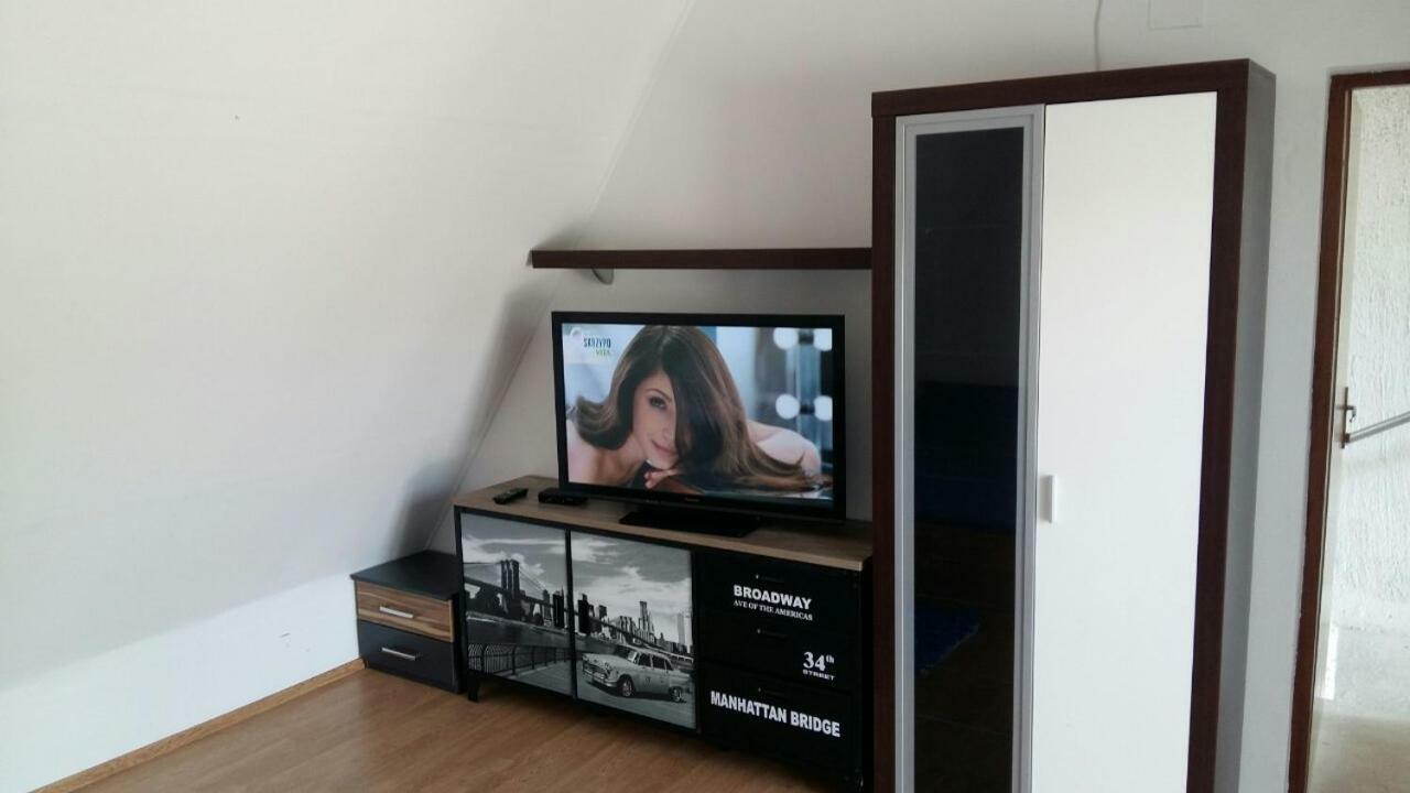 Apartments Lopac Jadranovo Εξωτερικό φωτογραφία